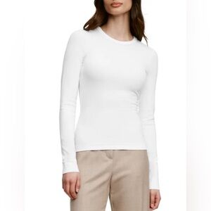 ✨ Banana Republic Long Sleeve Ribbed Tee-White ✨NWT